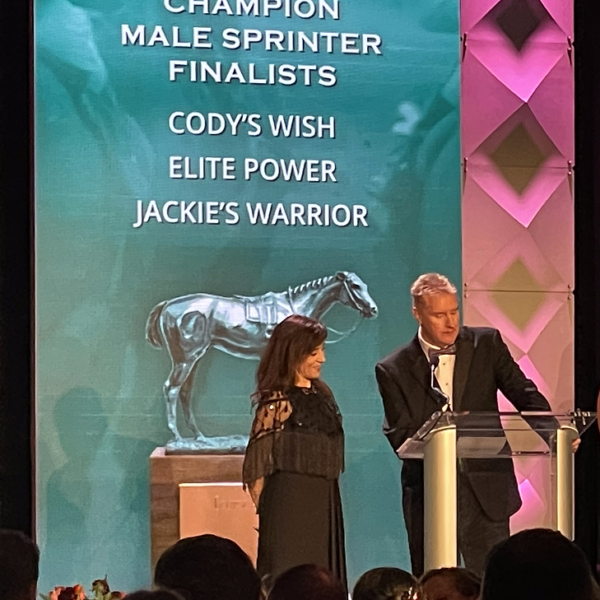 NTRA Contributes $10,000 to TAA, Honors Accredited Aftercare at 52nd Annual Eclipse Awards